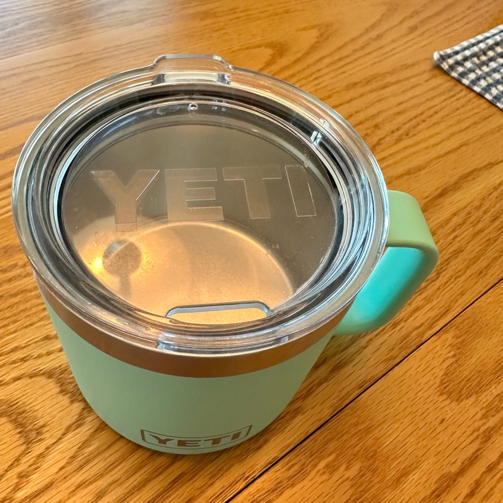 Yeti Insulated Coffee Mug - Teal (Seafoam) - 10oz Stackable Mug